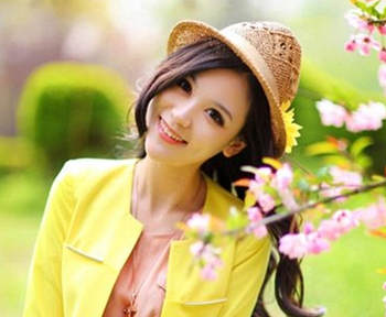 春天适合用什么护肤品，春季女生如何护肤