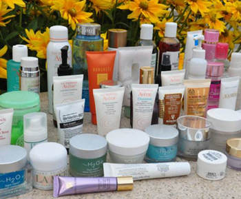 护肤品可以混合使用吗，护肤品必须要用一套吗  护肤品 美白祛黄 第4张