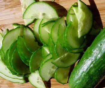 5个黄瓜美容护肤小窍门，巧用黄瓜护肤