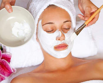 DIY自制酸奶美容护肤小窍门管用吗  酸奶 护肤小窍门 美白祛黄 第3张