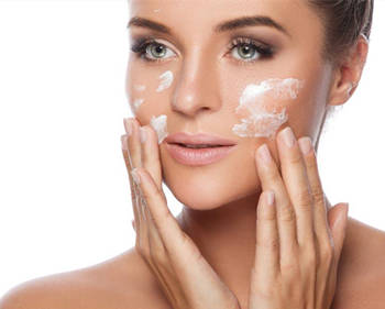 护肤品要经常换牌子吗，多久换一次品牌  美白祛黄 第2张