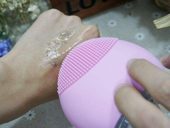 露娜洁面仪使用方法，可以天天用吗，官网价格  洁面仪 美白祛黄 第3张