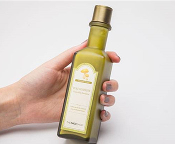 推荐学生收缩毛孔的护肤品排行榜前五名  收缩毛孔护肤品 护肤品排行榜 美白祛黄 第5张