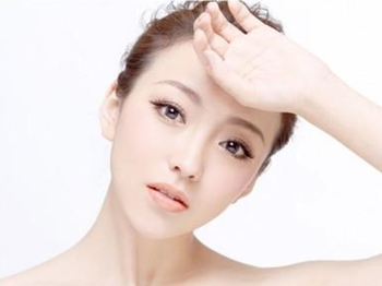 天生敏感肌肤怎么调理  敏感皮肤怎么修复 美白祛黄 第3张