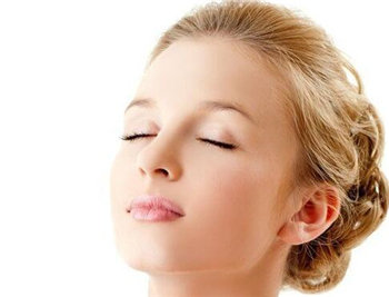 修复敏感肌肤能使用EGF冻干粉吗  EGF冻干粉 敏感皮肤怎么修复 美白祛黄 第2张