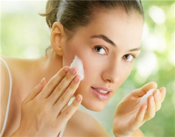 脸上皮肤修复角质层最有效最简单的办法  角质层薄 怎么修复 美白祛黄 第2张