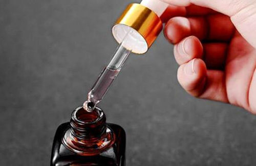 紫草油可以擦激素脸吗  紫草油 激素脸 美白祛黄 第4张