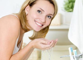 我5天没洗脸皮肤变好了是真好了吗  没洗脸 美白祛黄 第4张