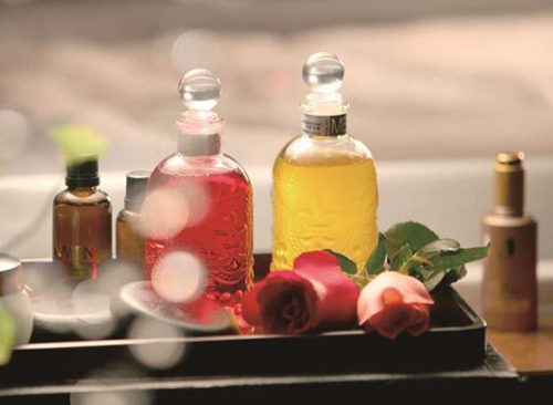 激素脸可以用精油吗，能用哪些精油