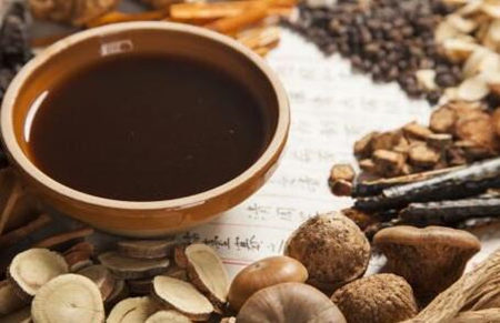 激素脸传统中医治疗靠谱吗  激素脸 中医 美白祛黄 第4张