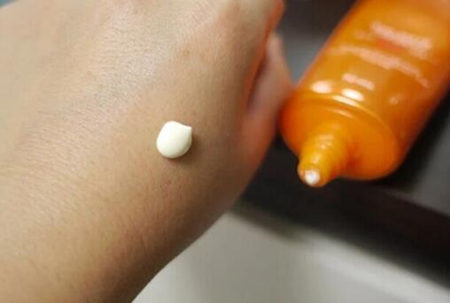 激素脸皮肤发黑发暗怎么办，推荐几个小方法改善  激素脸 发黑发暗 美白祛黄 第3张