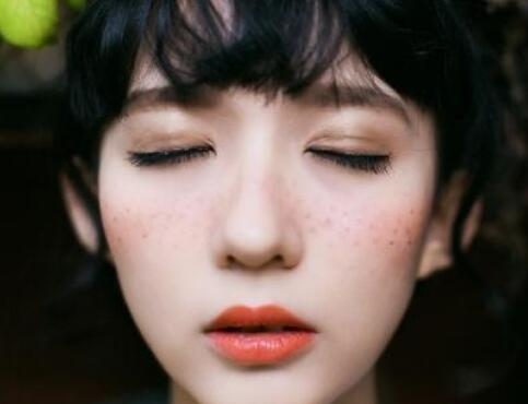 如何测试是否为敏感肌，从这五点来判断  敏感肌 美白祛黄 第6张