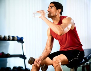 激素脸可以运动出汗吗，运动护肤也可以