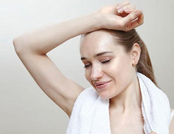 激素脸可以运动出汗吗，运动护肤也可以  激素脸 运动 美白祛黄 第3张