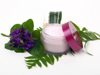 激素脸能用什么护肤品，推荐5种类型