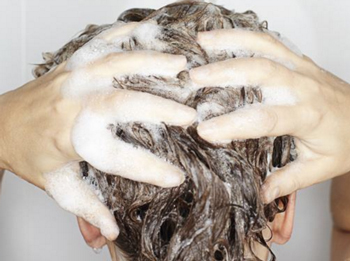 脸过敏了怎么洗脸最好，五个洗脸禁区勿进  过敏 洗脸 美白祛黄 第5张