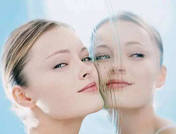 泛红痘痘肌肤怎么护理，教你四招解决  痘痘肌 美白祛黄 第3张