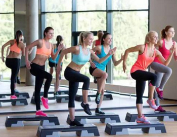 脸上依赖激素怎么办，如何排毒  激素 排毒 美白祛黄 第3张