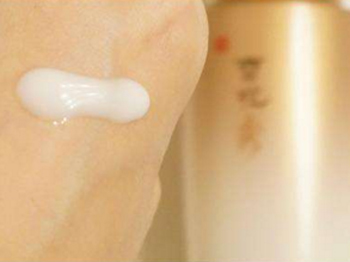 水乳怎么看过不过敏，教你正确选择水乳  水乳 过敏 美白祛黄 第4张