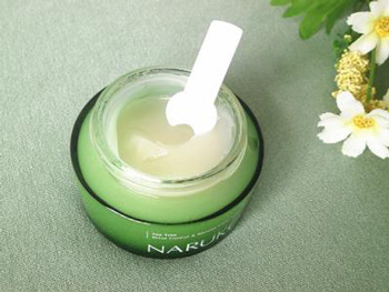 皮肤屏障受损粉刺用什么护肤品  皮肤屏障 美白祛黄 第3张