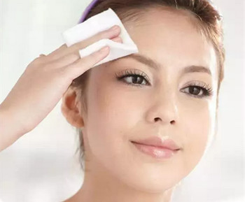 激素脸能化妆吗，化妆后会过敏吗  激素脸 美白祛黄 第2张