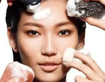 脸上过敏留下的黑印怎么办  过敏 黑印 怎么办 美白祛黄 第3张