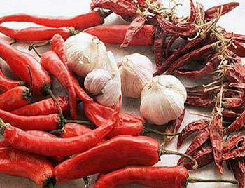 脸上的红血丝越来越明显是为什么  红血丝 美白祛黄 第4张