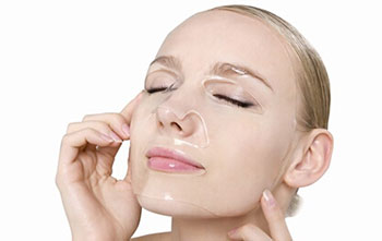 脸上过敏可以敷面膜吗  脸上过敏 美白祛黄 第3张