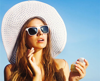 先天性有红血丝的脸怎么护理  怎么护理 美白祛黄 第3张