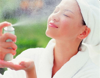 干性敏感肌肤怎么护理，教你5个小窍门