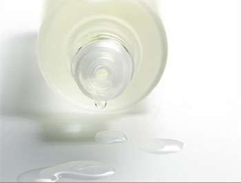 敏感肌肤脸部红血丝的日常护理方法  日常护理 脸部 方法 美白祛黄 第3张