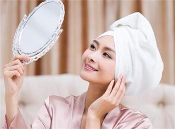 角质层薄的皮肤晚上怎么用护肤品护理