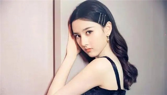 夏天不防晒变老又变黑，试试这款防晒霜