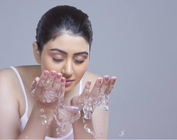 敷完面膜第二天脸红过敏怎么办  面膜 过敏脸红 美白祛黄 第2张