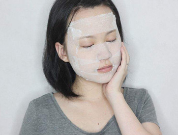 补水后脸上泛红刺痛为什么，这种情况怎么办  皮肤泛红 美白祛黄 第3张