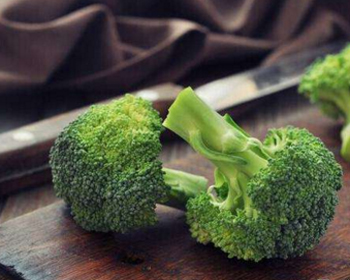 脸颊皮肤泛红怎么调理，五种办法调理好