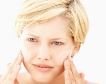 脸敏感泛红怎么办，自我经验传授  皮肤泛红 美白祛黄 第4张