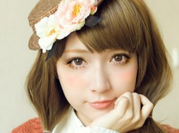 脸红适合亚麻色头发吗