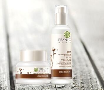 法兰琳卡有去潮红脸的产品吗  法兰琳卡 美白祛黄 第4张