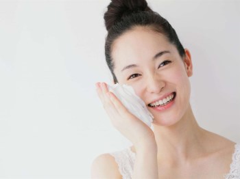 冬天角质层薄如何保护，冬季有效呵护脆弱肌肤  角质 美白祛黄 第2张