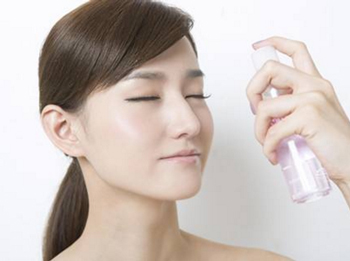 角质层薄怎么用爽肤水，教你正确使用爽肤水  爽肤水 角质层薄 美白祛黄 第3张