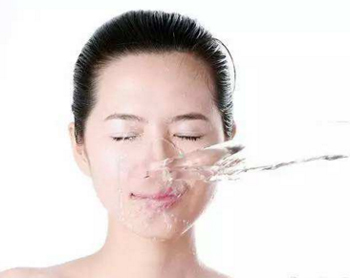 角质层薄能用洁面膏吗，小心毁坏角质层  角质层薄 洁面膏 美白祛黄 第2张