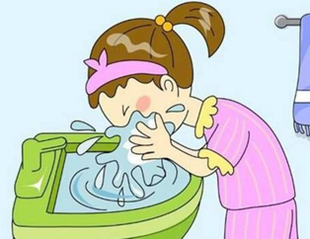 角质层薄能用洁面膏吗，小心毁坏角质层  角质层薄 洁面膏 美白祛黄 第4张