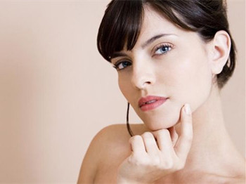 角质层薄用芦荟胶行吗  角质层薄 芦荟胶 美白祛黄 第4张