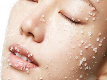 脸部角质层薄起小疙瘩怎么办  角质层薄 美白祛黄 第5张