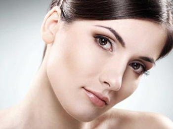 角质层薄能用神仙水吗  角质薄用护肤品 美白祛黄 第4张