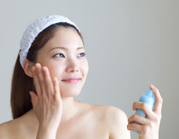 角质层受损脸很红很烫怎么办