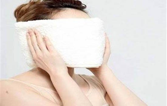 兰芝缤纷浆果酸奶面膜怎么用，正确使用才不会浪费爆款面膜的功效  兰芝 酸奶面膜 第2张