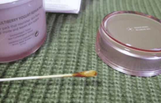 兰芝缤纷浆果酸奶滋养面膜怎么样，适合干皮的爆款美白补水面膜  兰芝 酸奶面膜 第9张