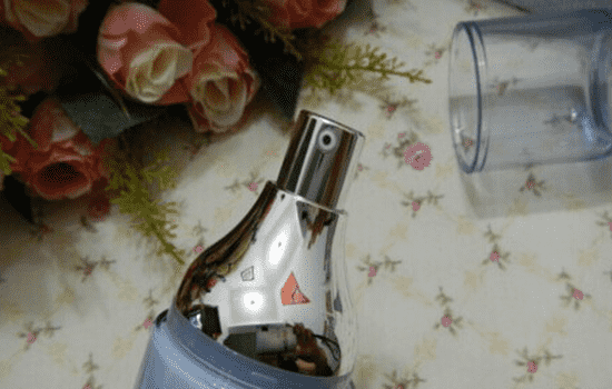 兰芝水凝透润水乳好用吗，兰芝水凝透润套装能从根本搞定干皮缺水  兰芝 化妆水 第2张